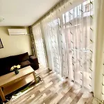 Green Central Apartment Διαμέρισμα Βάρνα