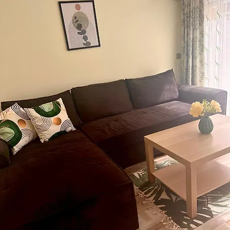 Green Central Apartment Apartman *