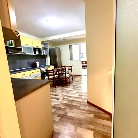 Apartman Green Central Apartment *