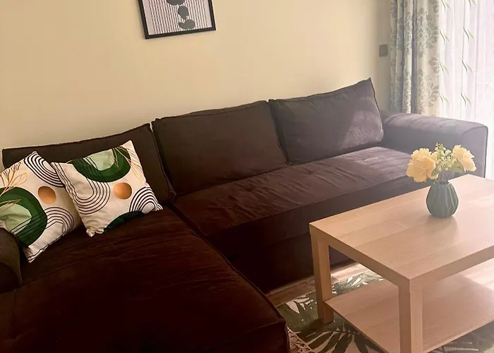 Green Central Apartment Апартамент *